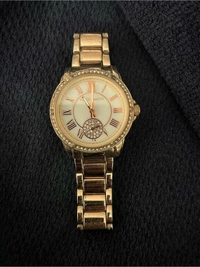 Vince Camuto Rose Gold Swarovski Crystals Accent Women’s Watch Mint